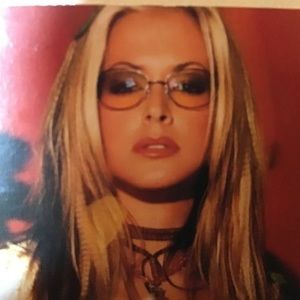 Meet your Posher, Carol